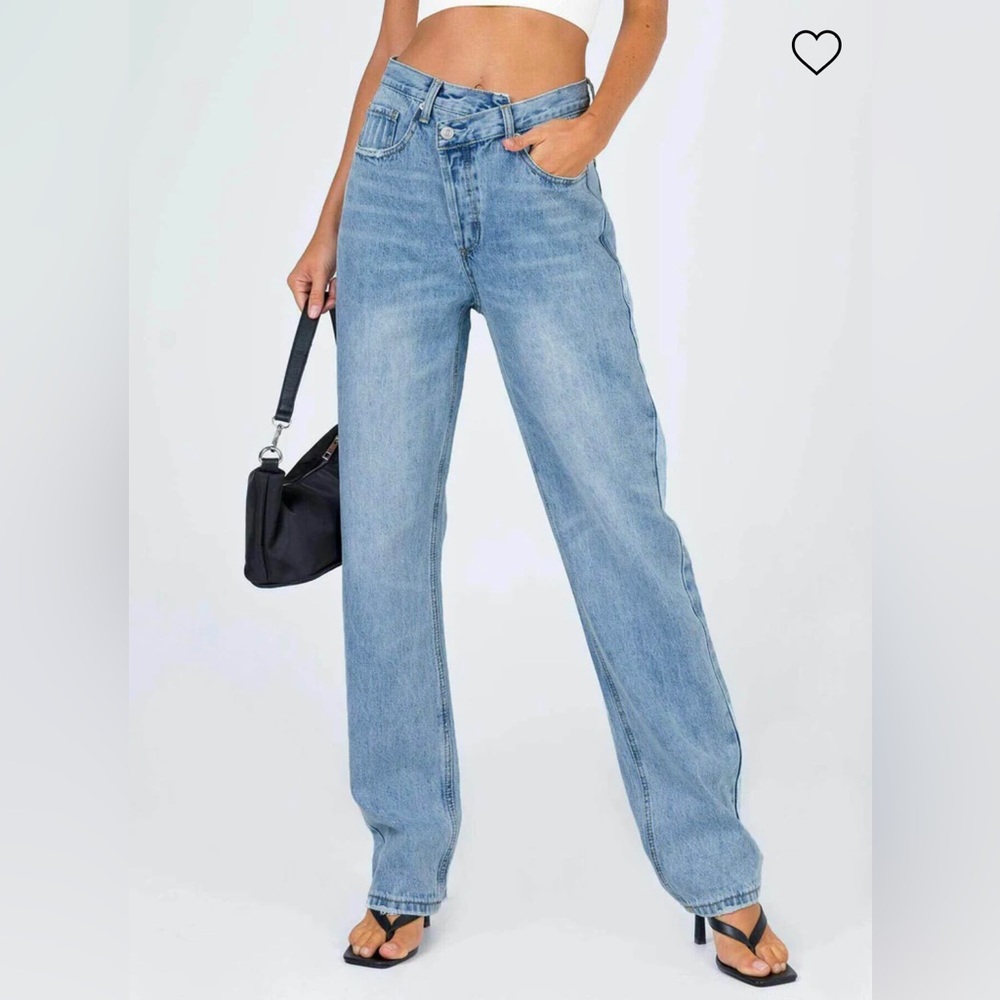 Princess polly crossover jeans size 4 never worn!!